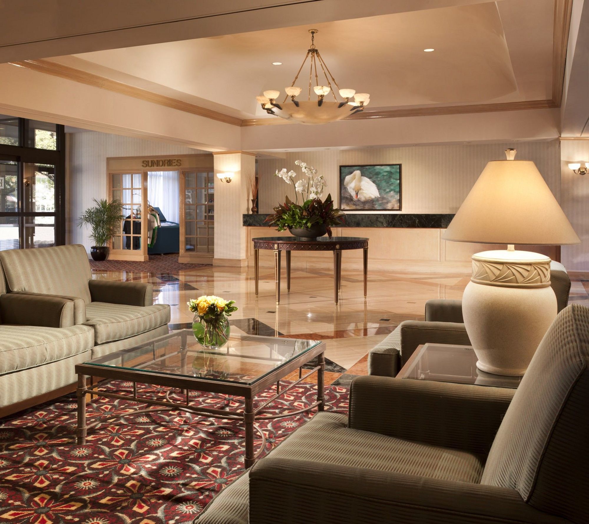 Hotel Embassy By Hilton Near The Galleria 4*